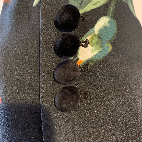 Dolce & Gabbana women’s jacket. - Picture 5 of 9